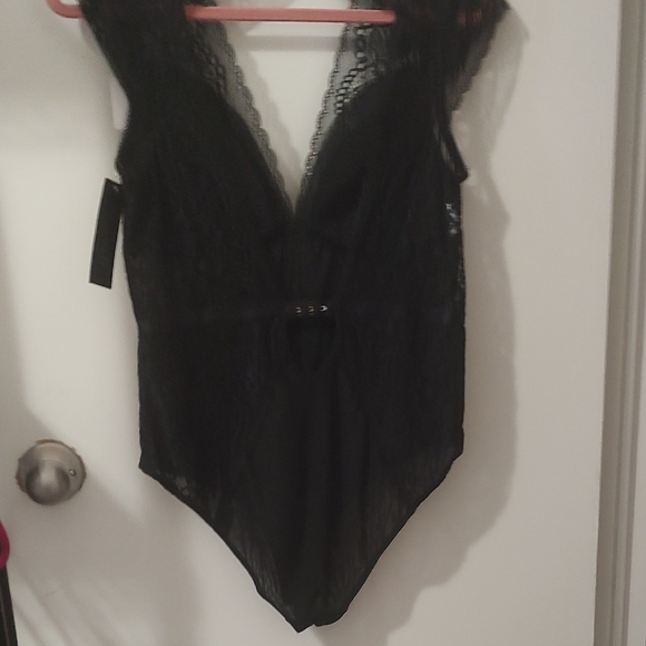 Sophie B. Black Lace Bodysuit - Picture 3 of 5